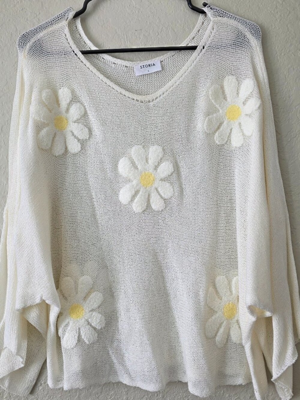 Sweater L